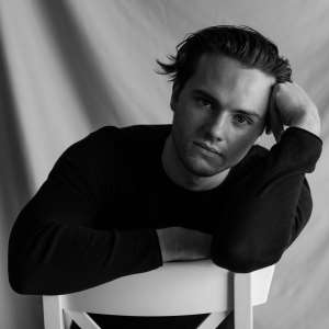 Ashton Rogers Birthday, Real Name, Age, Weight, Height, Family, Facts